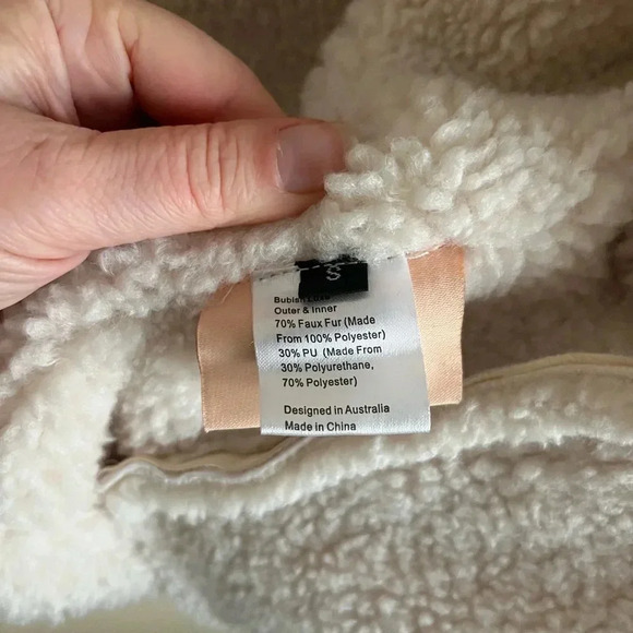 Poppy faux leather vest in ivory - Picture 4 of 6